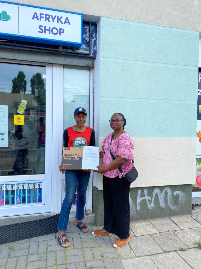 2b441b08-954b-4193-a02d-74e9f0cd1464