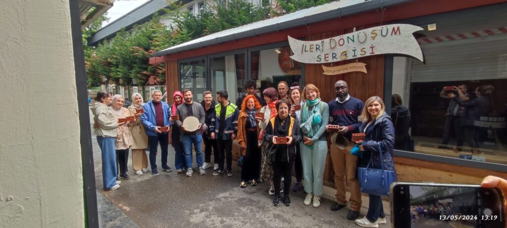 466e2671-f6f0-4c35-9af9-af4d00f66220