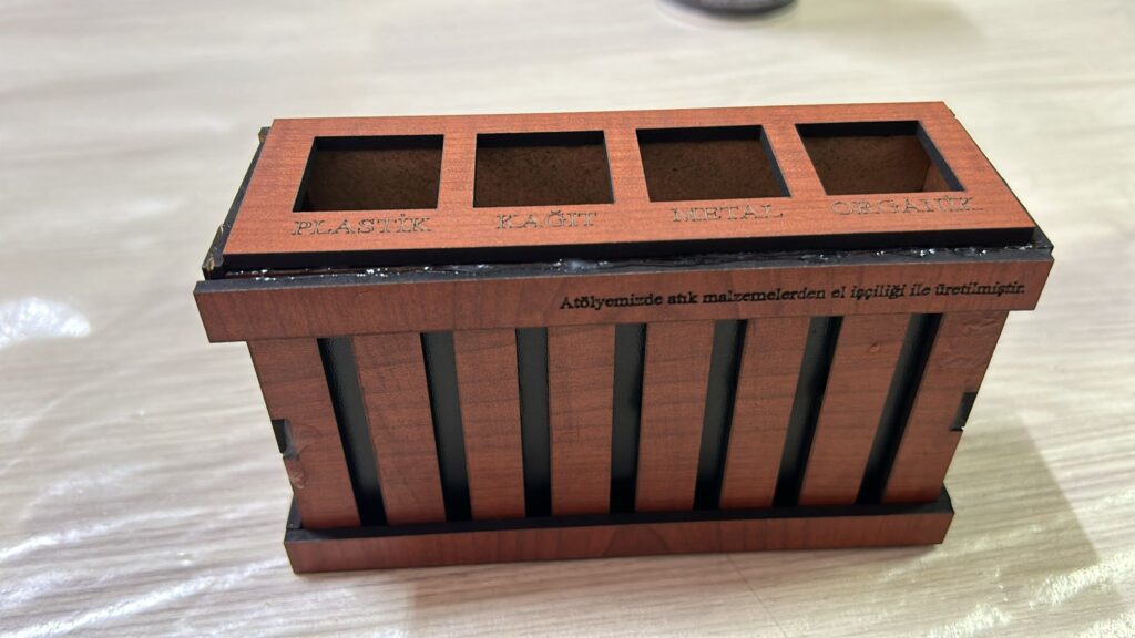 a2b0fdf9-1646-44a6-bb01-bc1f87665d4b